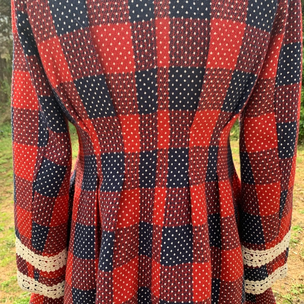 Ryu Cottage-Core Little Red Riding Hood Coat - Picture 16 of 16